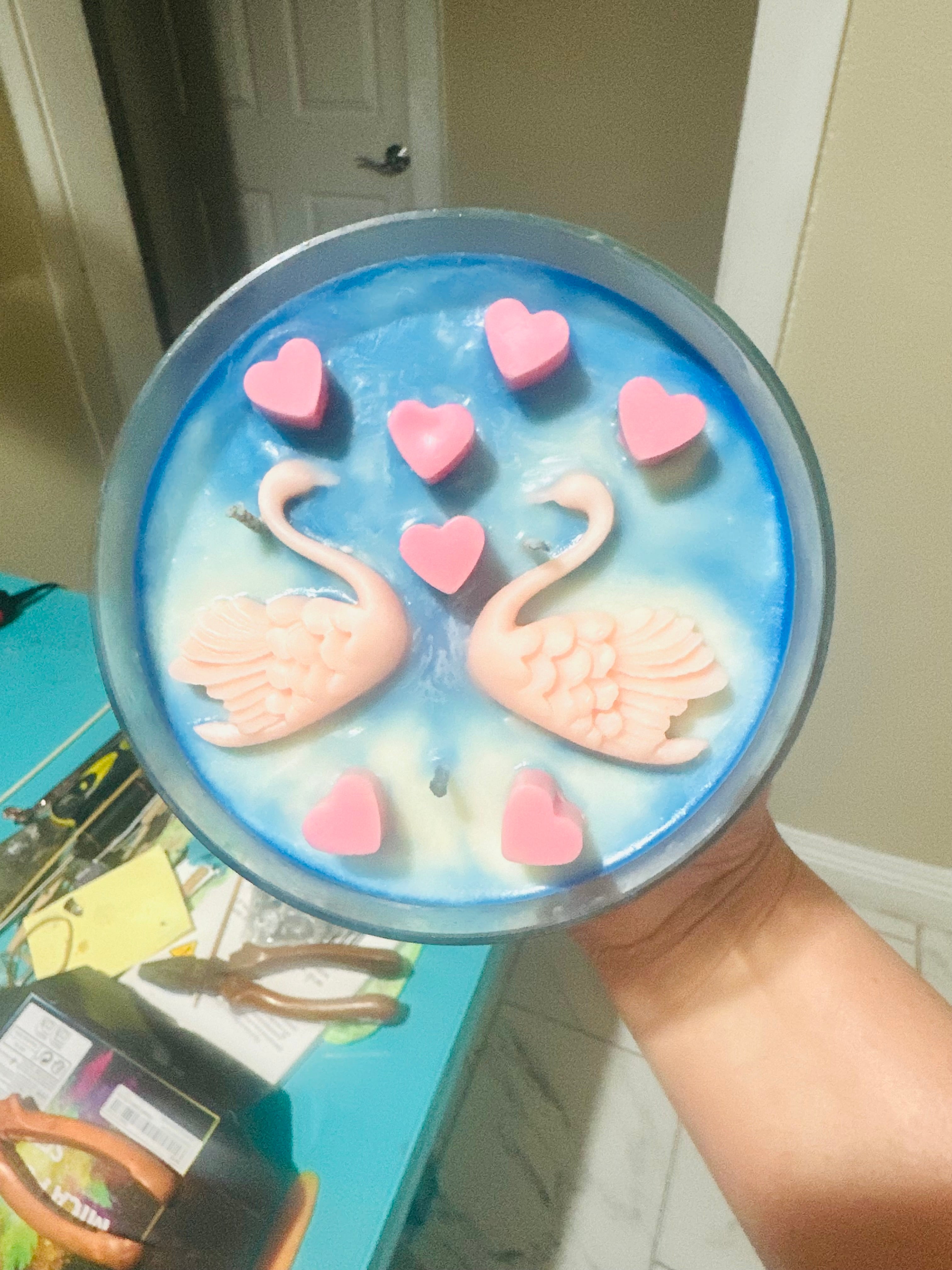 Eternal Devotion Swan & Rose Luxury Candle – Perfect Romance Gif